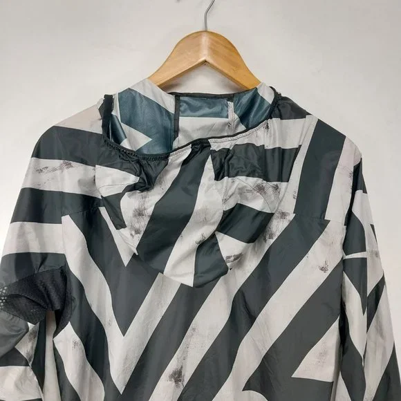 Adidas TERREX Jacket Men Small Black Gray Windbreaker Full Zip Hood Lightweight - Picture 3 of 12